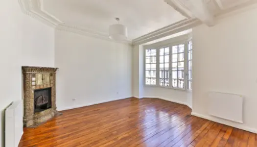 Studio 1 pièce 26 m² 