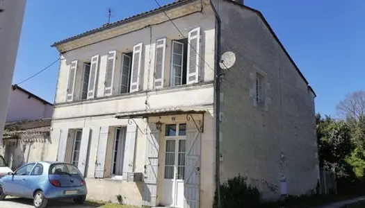 Maison T4 - CUSSAC FORT MEDOC