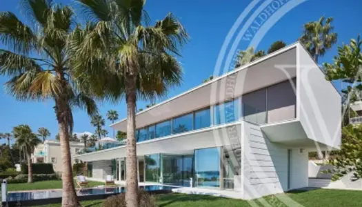 Villa Contemporaine de 5 Chambres dans un domaine privé à Cannes 