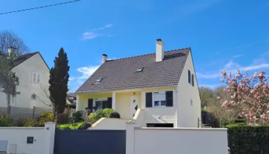 Maison 6 pièces 195 m²