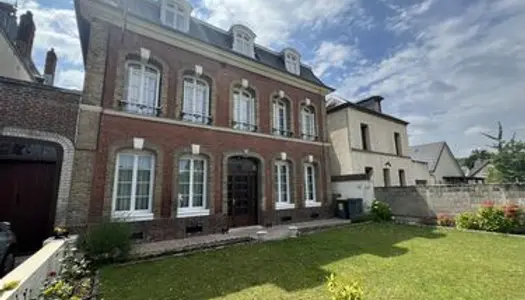 Maison 8 pièces 155 m² 