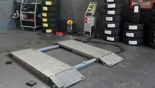 Garage mécanique et pneus équipée 