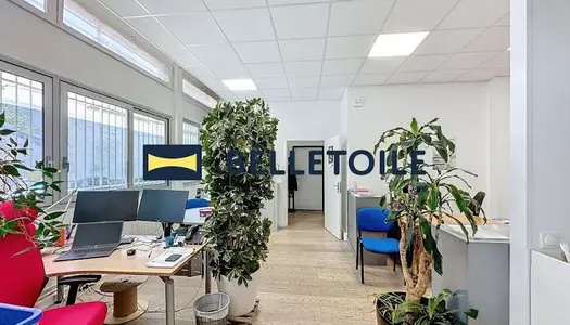 Bureaux 78 m² 