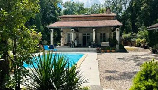 Moulin en charentes maritimes avec étang et 1,5Ha 