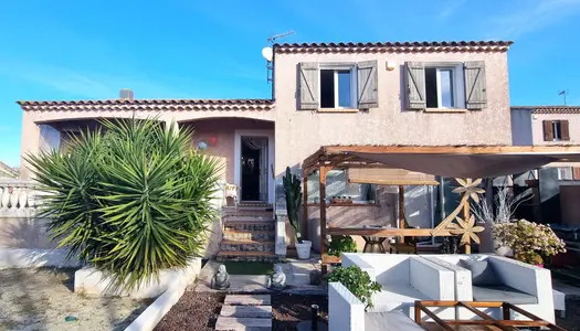 Vente Villa 100 m² à Arles 399 000 €
