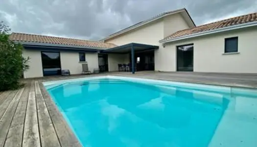 Maison 5 pièces 172 m²