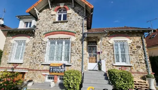 Maison 7 pièces 135 m²