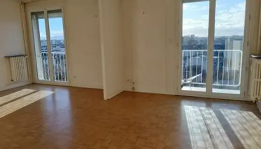 Hyper centre - Appartement 4 pièces 84 m2