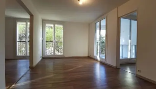 Appartement T5 avec terrasse dans résidence sécurisée 