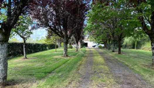 Maison à 10 min de FONTENAY LE COMTE 