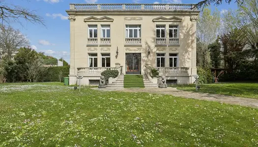 Hôtel particulier 15 pièces 554 m² 