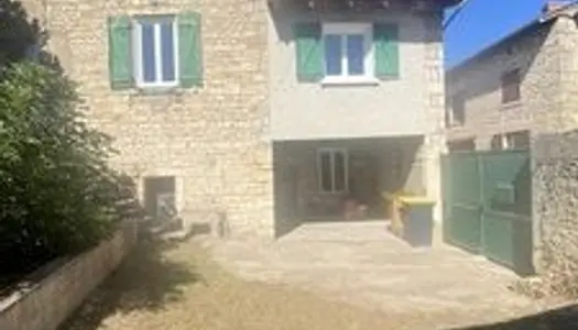 Maison - Villa Location Lucenay 4p 99m² 994€