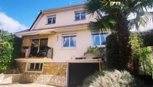 Maison 7 pièces 167 m²