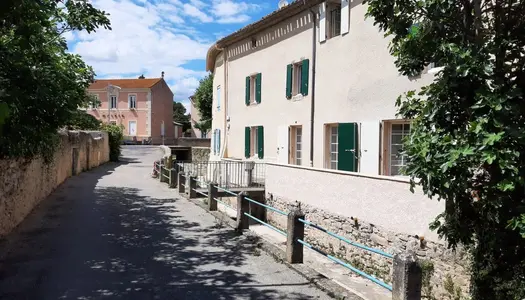 Maison de type 5 avec terrasse à Rustique 