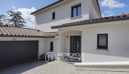 Maison 5 pièces 160 m² 