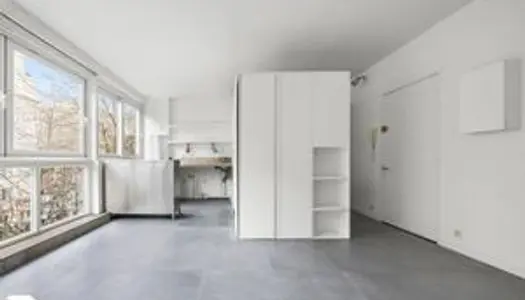 4381 - Appartement - 1 pièces - 29 m² - Paris (75) - Mirabeau / Av de Versailles