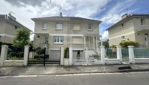 Maison 6 pièces 110 m² 