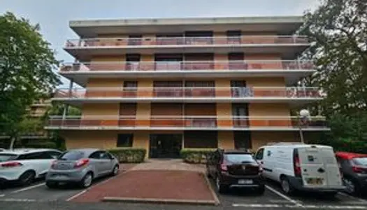 TREMBLAY EN FRANCE : appartement F3 (86 m²) à vendre
