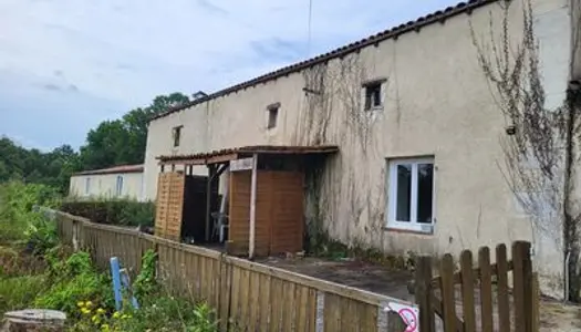 Maison de 5 chambres à rénover avec des travaux majeurs déjà ach 