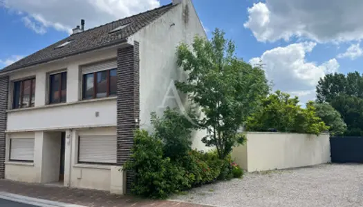 Maison 8 pièces 192 m² 