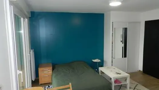 Studio 1 pièce 22 m² 