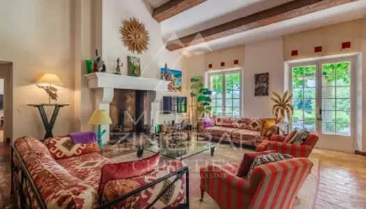 Magnifique maison familiale avec 1,3 hectares au coeur de Gassin 