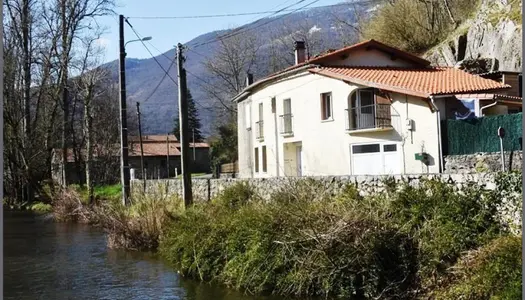 Pyrénées: coquette et authentique maison rénovée