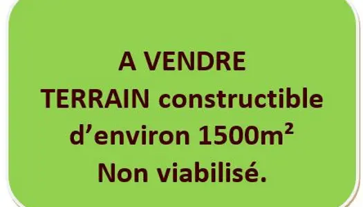 Terrain constructible de 1500m² à Vieux-Berquin 
