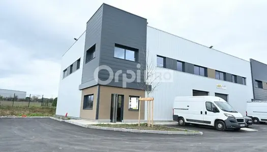 Local commercial 370 m²