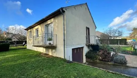 Pavillon 75 m² Le Bourg D Ire