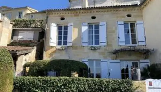 Maison en pierre meublée de 4 chambres avec piscine en rooftop