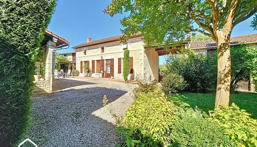 Maison de 182m² style longère à 10 min de Thouars et 30 min de Saumur 