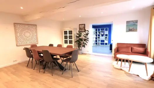 Maison 7 pièces 236 m²