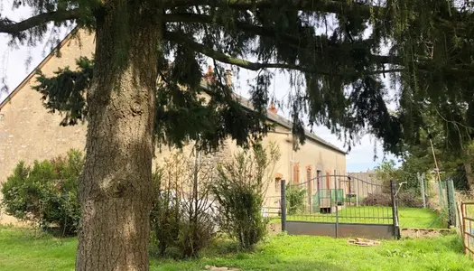Vente Maison de village 276 m² à Châtillon-en-Bazois 136 500 €