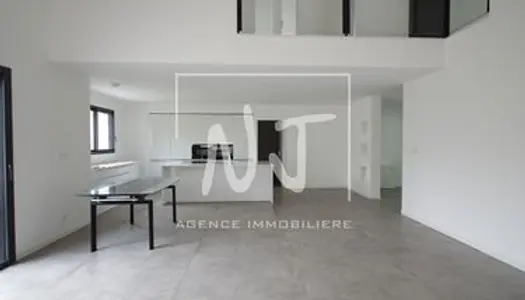 Maison 5 pièces 146 m² 