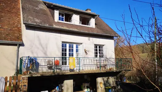 Vente Maison 76 m² à La Chartre-sur-le-Loir 88 000 €