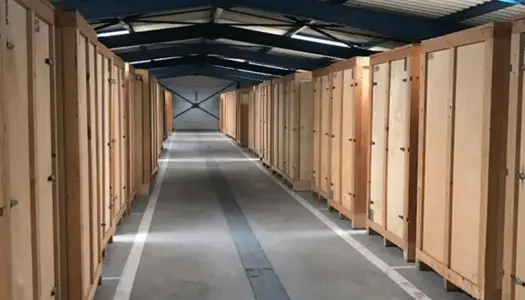 Parking/Garage/Box 30 m² 