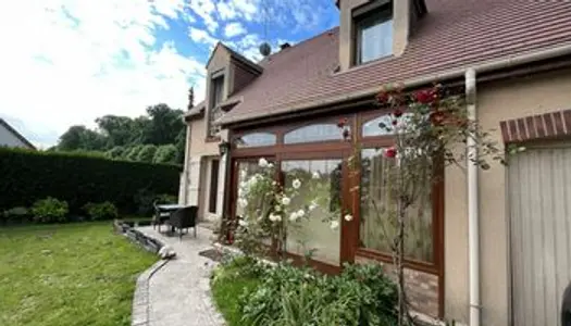 Maison - Villa Location Morigny-Champigny 4p 135m² 1360€