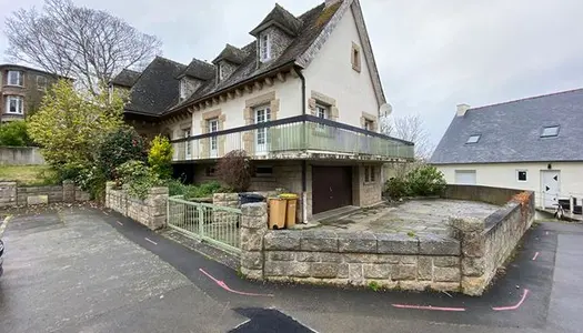 Maison 8 pièces 231 m² 