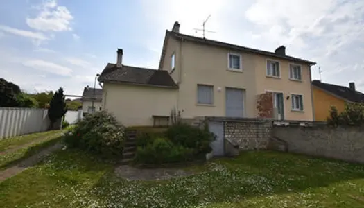 MAISON 5 pièces avec sous-sol, jardin & garage 