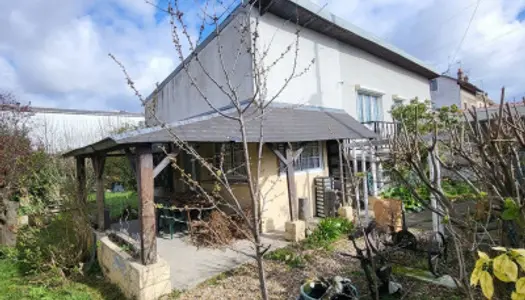 Maison 5 pièces 70 m²