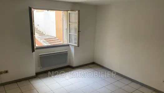 Vente Appartement 34 m² à Grasse 72 000 €
