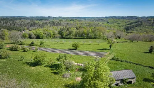 Dpt Lot (46), à vendre FRAYSSINET LE GELAT grange en pierre de 84m2 Terrain de 10000 m2 