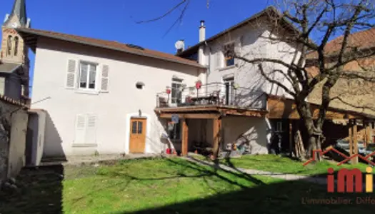 Maison 11 pièces 258 m²