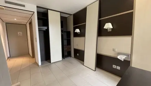 Appartement 1 pièce 16 m² 