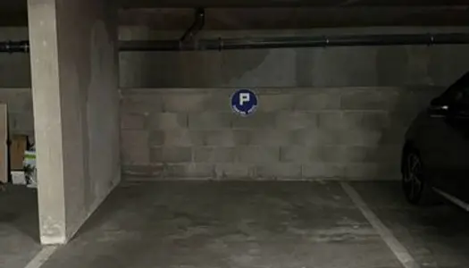 Parking / Stationnement souterrain Grenoble (proche Gare) 