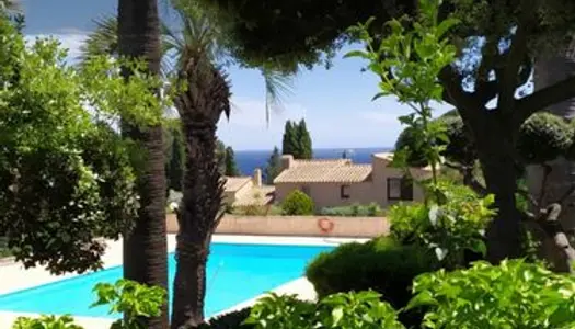 Loue T2 meublé, jardin et piscine - La Ciotat