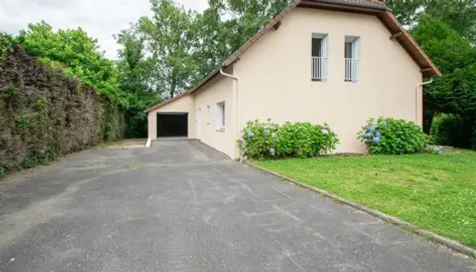 Maison 5 pièces 136 m² 