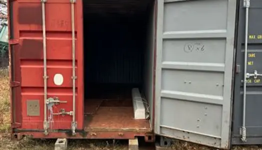Loue box de stockage 14m2