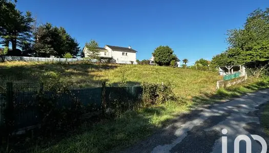 Terrain 1736 m² 